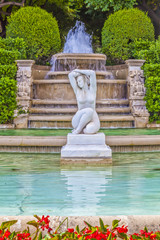 Fototapeta premium Statue in Park in Barcelona