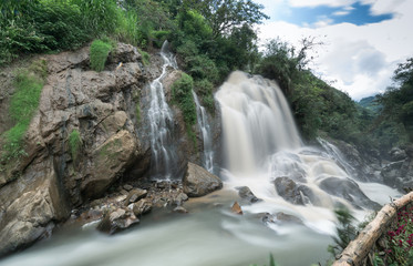 Fototapeta premium Tien Sa waterfall in rain season near Cat Cat Village