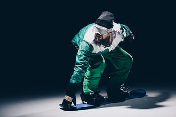 snowboarder practicing on snowboard