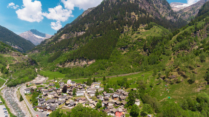 Fototapeta na wymiar Panoramic view of Rossa in Ticino, valley