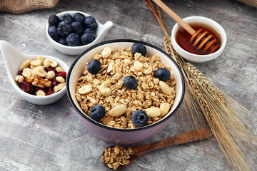 Oat flakes with milk, honey, blueberries, raspberries and nuts.