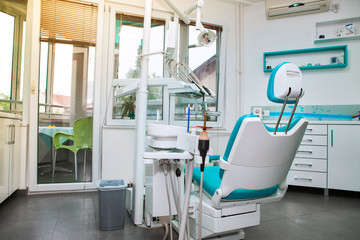 office of the tooth doctor
comfort dental office with sunny light 