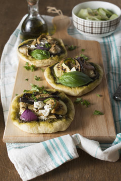 Food: Pizza with pesto and grilled vegetables