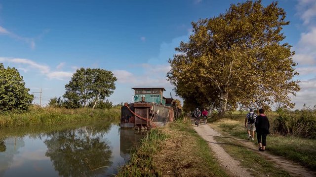 p&eacute;niche sur le canal du midi entre gruissan et narbonne