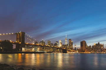 Naklejka na ściany i meble New York, Brooklyn bridge and downtown Manhattan
