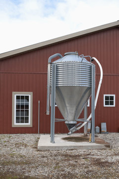 Feed Silo for Poultry