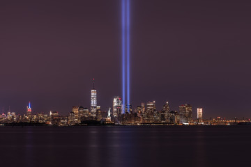 New York City Skyline on September 11th Anniversary  - obrazy, fototapety, plakaty