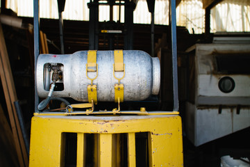 propane tank on a forklift