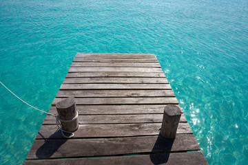 Laguna de Bacalar Lagoon in Mexico © lunamarina