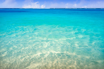 Fototapeta premium Caribbean beach turquoise water texture