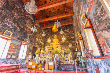 Naklejka premium Wat Arun Temple of Dawn w Bangkoku w Tajlandii