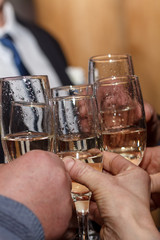 Бокалы с шампанским