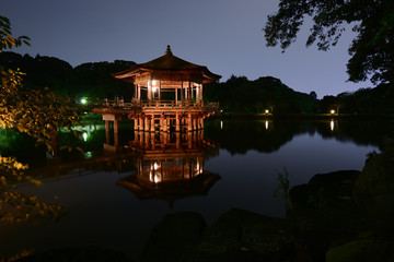 浮見堂（うきみどう）