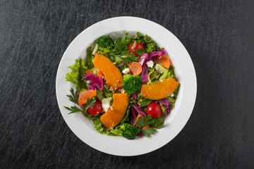 緑黄色野菜のサラダ　Green and yellow vegetables salad