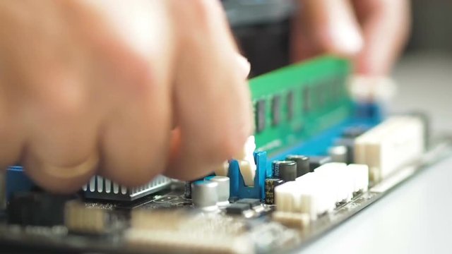 Removing And Replacing Server RAM Memory Module Sticks. Installing and removing computer memory module (RAM).