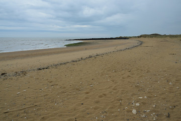 Plage à la Pointe de l'Aiguillon, Vendée.  