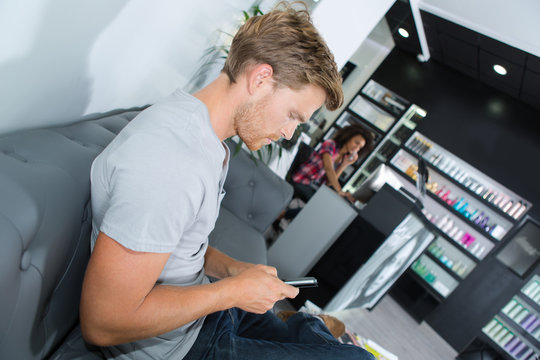 man sending a message