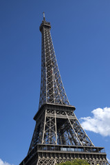 Tour Eiffel depuis les quais de Seine