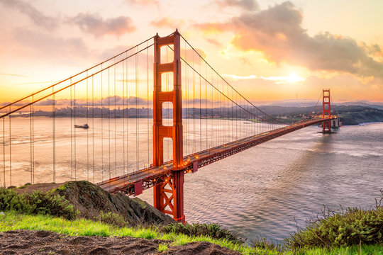 Golden Gate Bridge in San Francisco