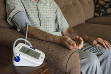 Self checking blood pressure with a digital blood pressure monitor