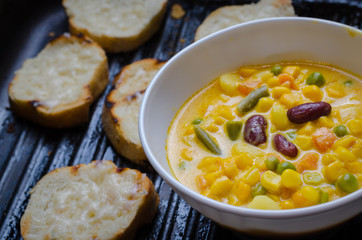 VEGETABLE CHEESE SOUP WITH GRANTS
