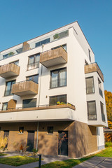 Fototapeta premium high format picture of modern real estate house