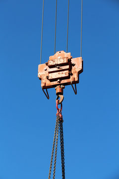 outils de levage sur chantier de construction