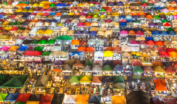 Street Food Market, Rod Fai (Train Market), Ratchada, Bangkok, Thailand