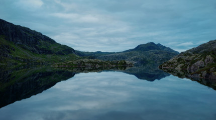 Fototapeta na wymiar Norway Mountain Lake