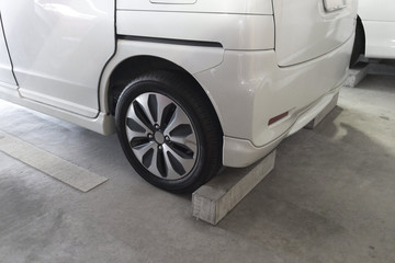 車止め タイヤ止め 