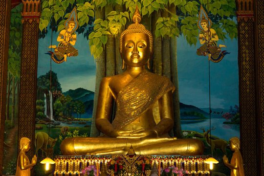 Golden Buddha statue in the chapel