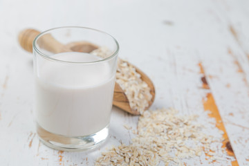 Obraz na płótnie Canvas Non-dairy milk - oat