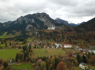Fototapeta na wymiar Luftbild Neuschwanstein, Hohenschwangau, Bayern