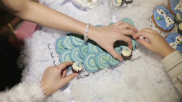 children are not allowed to take sweets off a plate