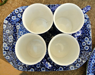 set of coffee cups