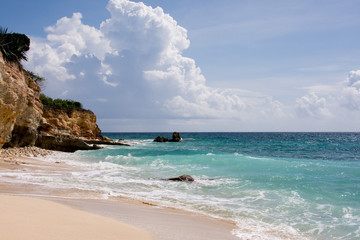 St Martin Cupecoy beach
