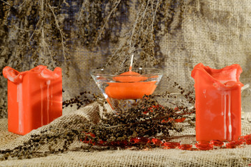 Свечи,сушенные ветки и украшения