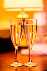 Two glasses of champagne.