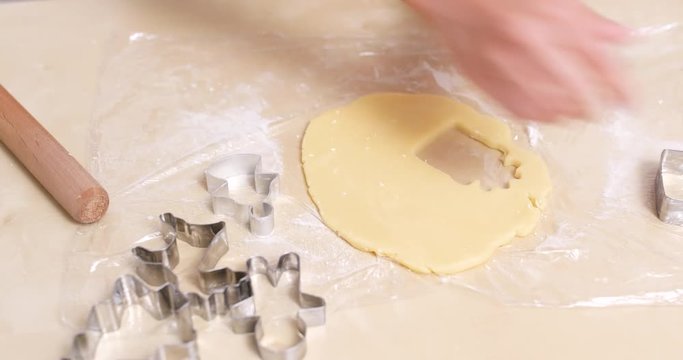 Cookies mold cutting dough