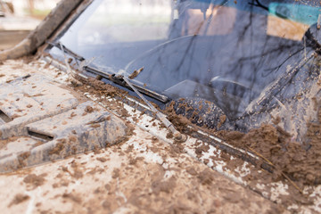 dirt on the cars SUV