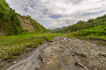 Cloudy sky in Mt. Pinatubo, Capas