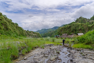 Cloudy sky in Mt. Pinatubo, Capas