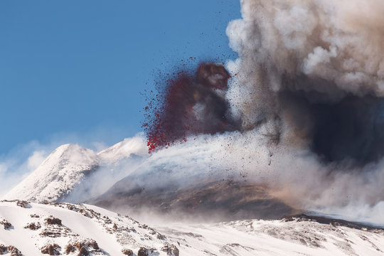 Etna volcano, explosive activity (lava bombs), Nicolosi, Sicily, Italy