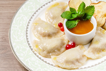 dumplings bowl
