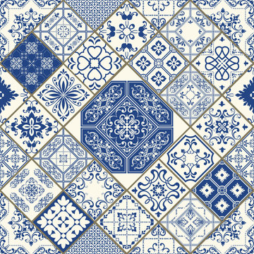 Oriental traditional ornament,  Arabic, islamic, japanese motifs. Mediterranean seamless pattern, tile design, vector illustration. Italian majolica tiles, floral ornament