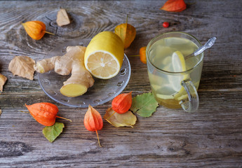 ginger tea with lemon and honey