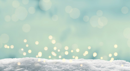 abstrakte winterlandschaft mit schnee und lichtern, winter hintergrund mit präsentationsfläche
