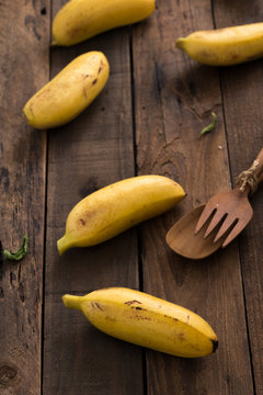 banana on wood