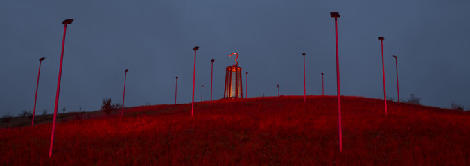 geleucht mining statue moers germany at night © Tobias Arhelger
