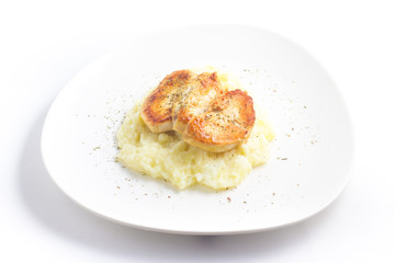 Mashed potatoes with chicken fillet